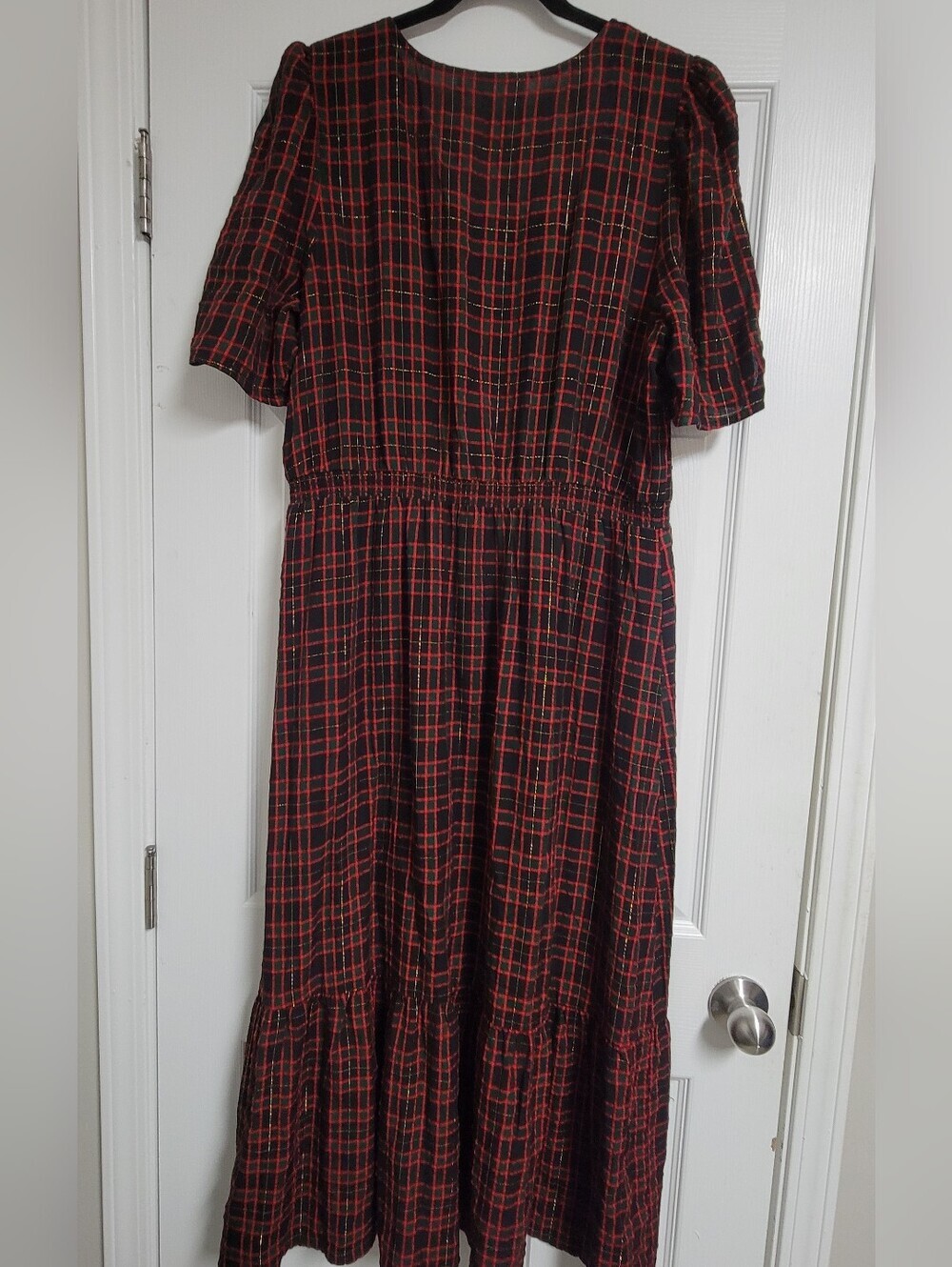 Loft Plaid Midi Dress with Keyhole Neck - Red/Black Size Xl. - Picture 7 of 10